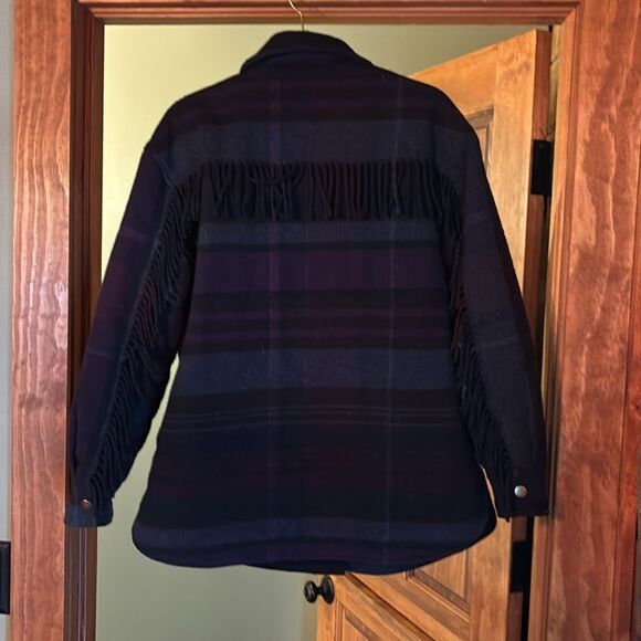 House of Harlow 1960 Quilted Lined Shacket - Picture 3 of 16